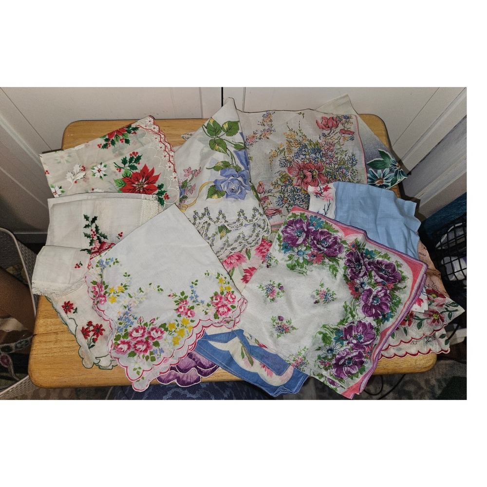 Vintage Floral Handkerchief Lot 16pc Embroidered Lace Christmas Poinsettia Retro